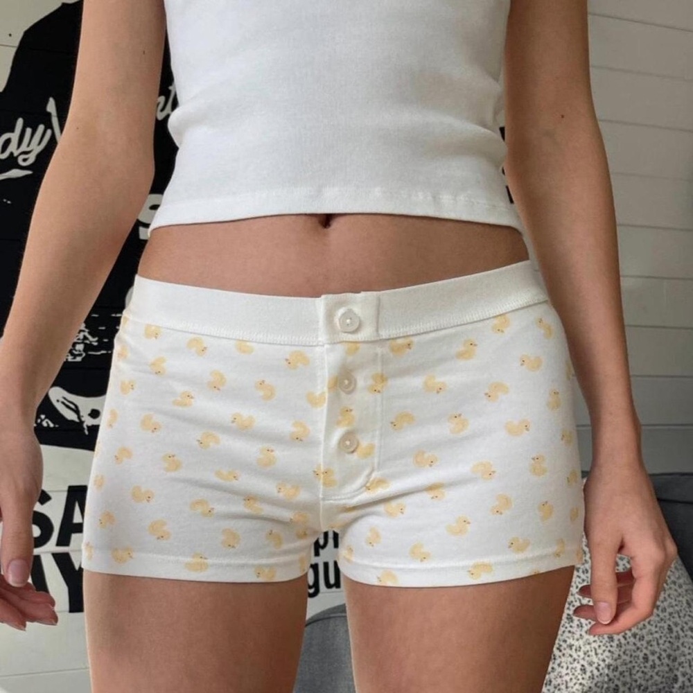 Brandy Melville duck shorts